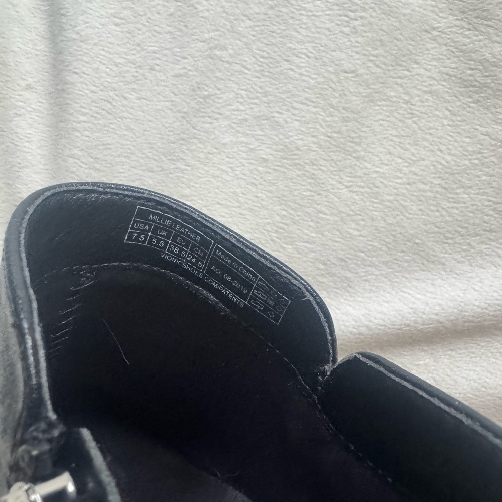 Vionic heeled booties - Picture 11 of 11